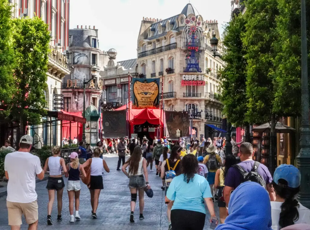 Guests arrive at The Wizarding World of Harry Potter -...