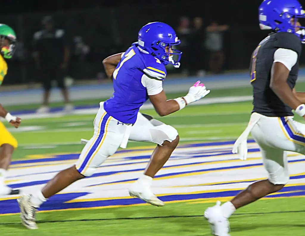 New TFA running back Tamauri Collins, from Tavares, had some nice runs for the Royals in their spring game against DeLand on Friday night. (Chris Hays/Orlando Sentinel)
