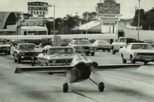 Orlando Sentinel 150: Friday Flashback to planes on Colonial Drive