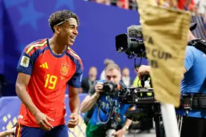 Spain leans on Yamal against Saudi Arabia and other World Cup Day 11 highlights, in photos