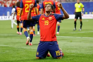 Spain star Lamine Yamal scores 10 minutes into his first World Cup start and gives Spain lift off