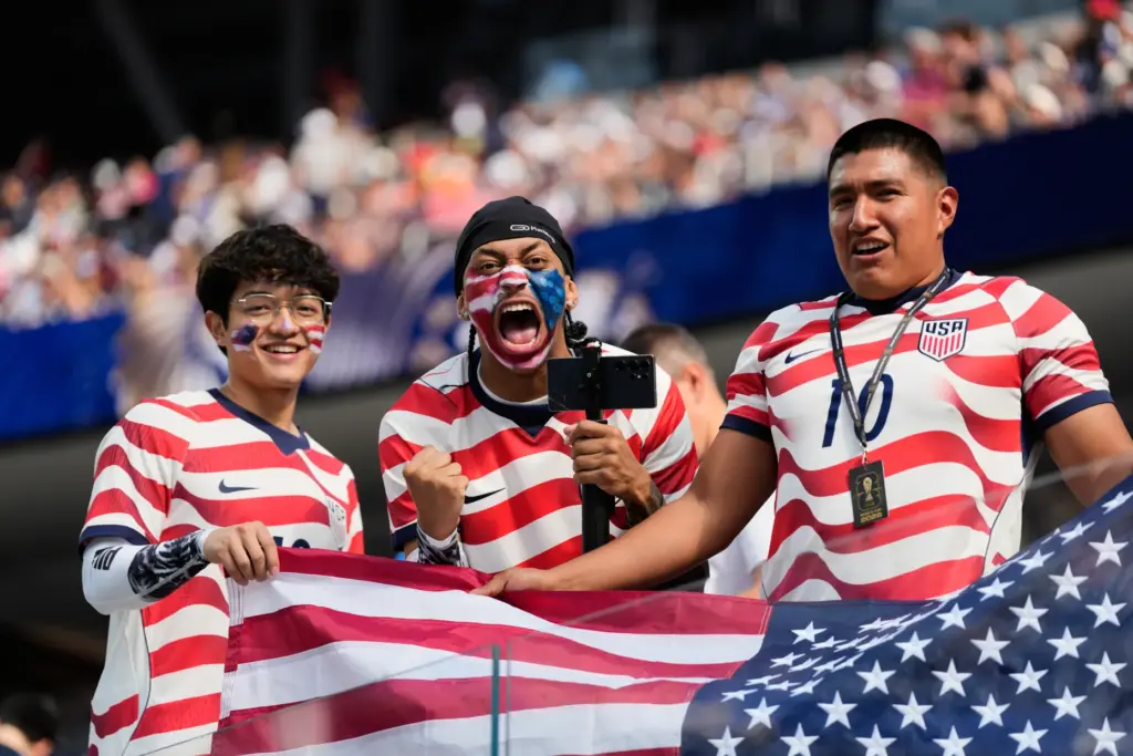 United States fans cheer prior to the World Cup Group...