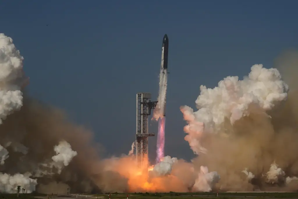 SpaceX's Starship rocket lifts off during a test flight from Starbase, Texas.