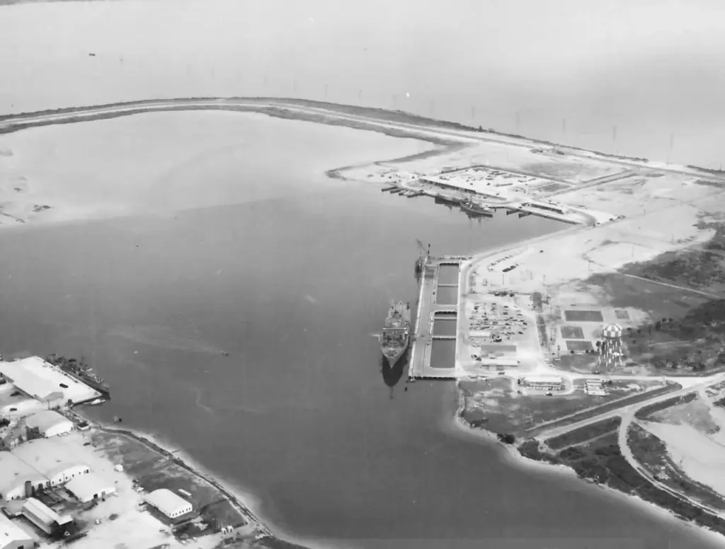This aerial image shows the Poseidon Wharf in March 1961...