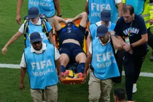 Uruguay and Man United midfielder Manuel Ugarte sustains knee ligament damage at the World Cup