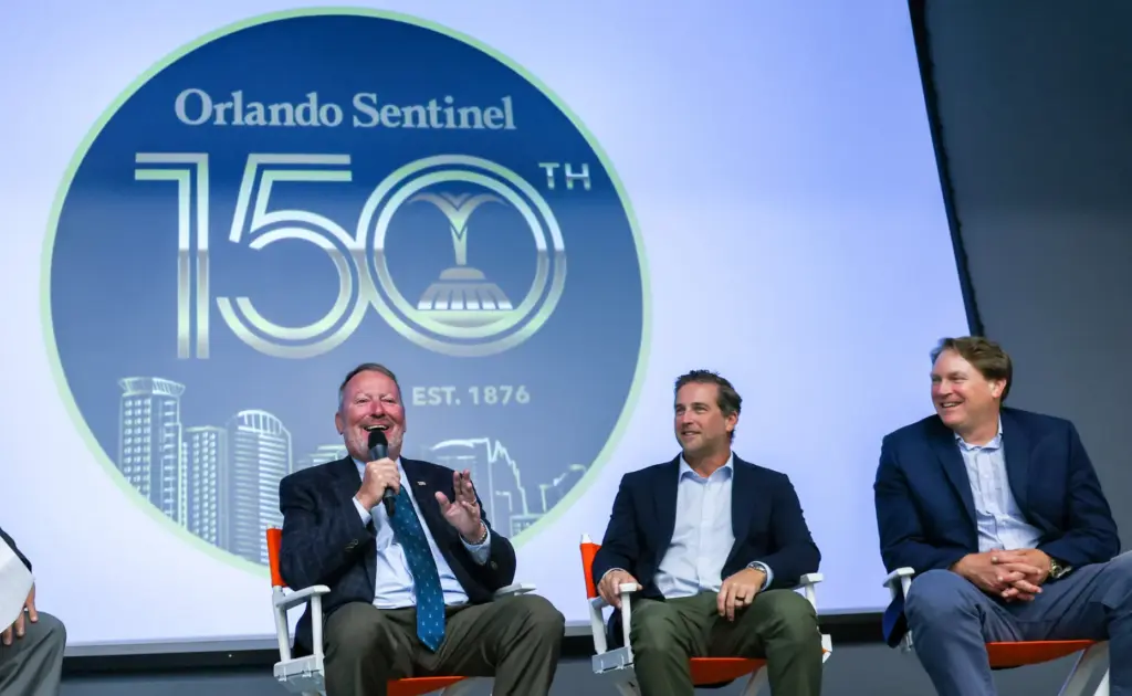 DISCUSSING DOWNTOWN â Orlando mayor Buddy Dyer answers a question...