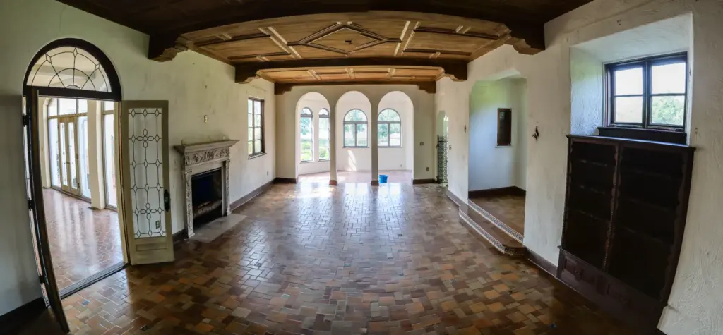 the living room of Merrywood in Winter Park has an...