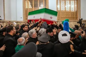 Trump and Iran’s supreme leader trade threats as mediators try to save their crumbling deal