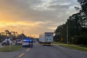 Man fleeing immigration officers in north Florida struck, killed by tractor trailer, police say