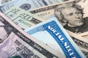 Editorial: Don’t let Social Security fall off a cliff