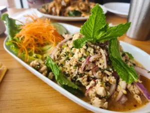Lert Thai Street Food dishes out authenticity in East Orlando | Review