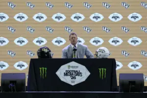 UCF’s Scott Frost, Johnny Dawkins discuss impact of NCAA’s new age-eligibility rule