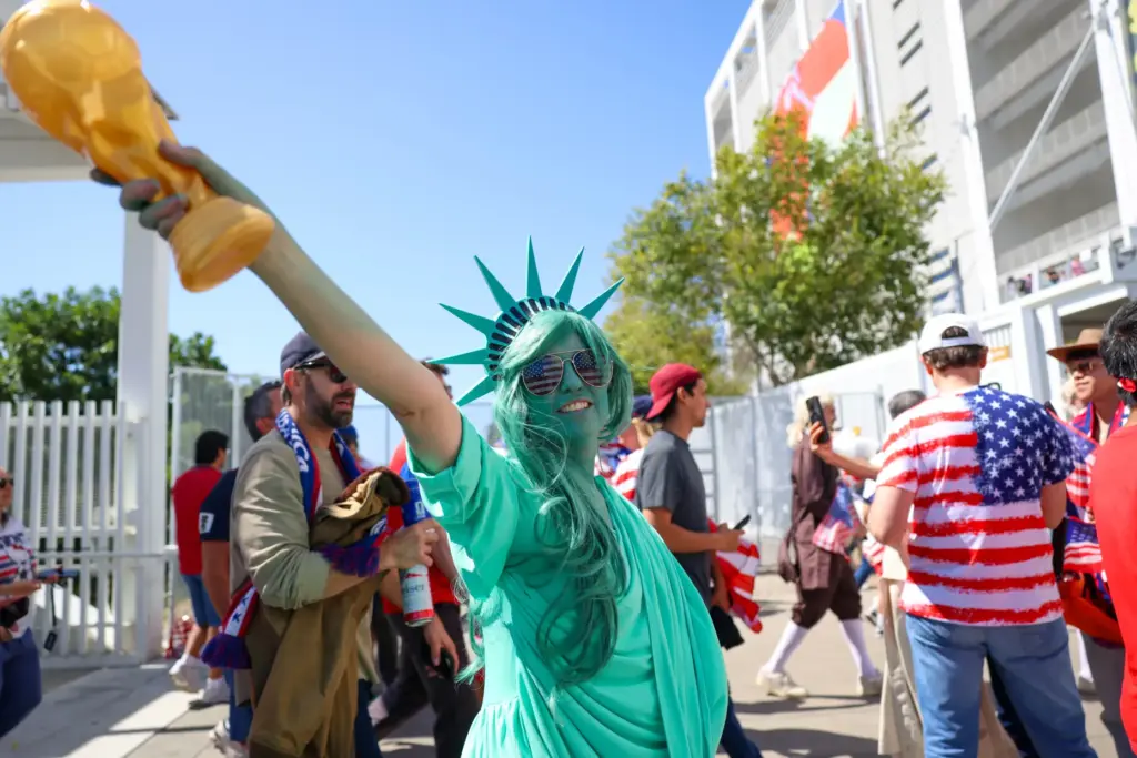Hannah Snider, of Monterey, Mexico, dresses as the Statue of...