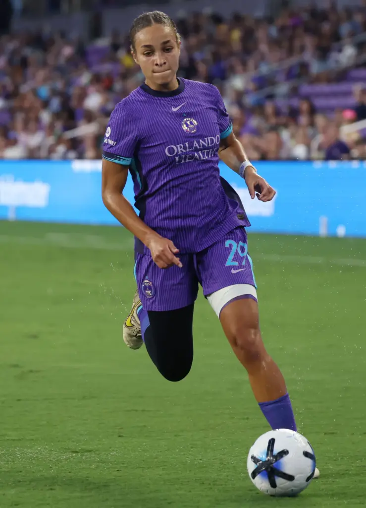 Orlando player Solai Washington moves the ball during the Chicago...