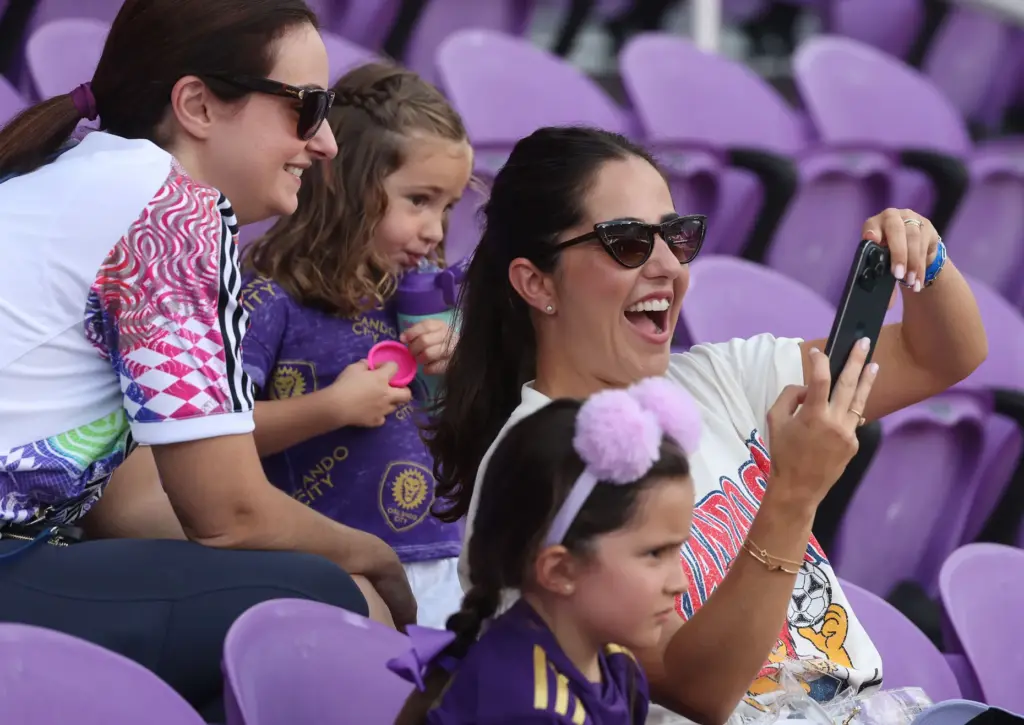 Orlando City fans take pictures during the Tampa Bay Rowdies...