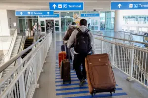 International travelers again face hours-long luggage delays at Orlando airport