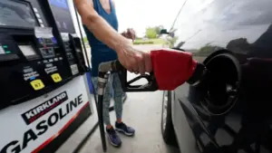 Florida gas prices climb back up after Iran peace breakdown