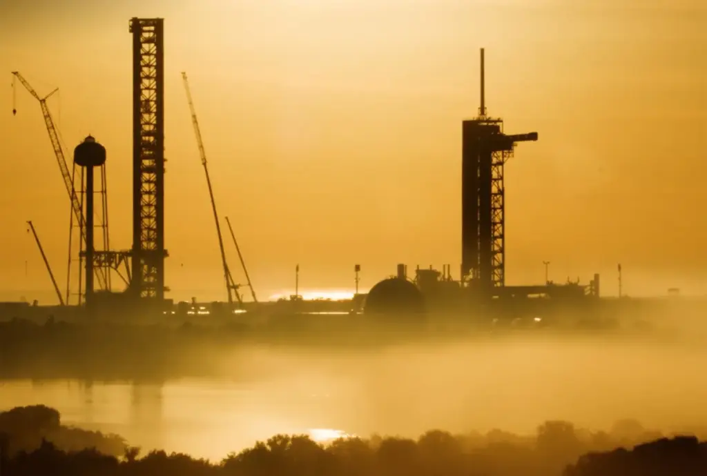 Construction nears completion on the SpaceX Starship and Super Heavy...