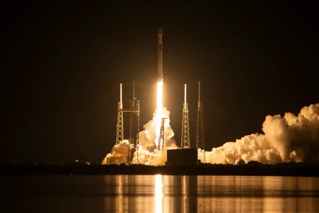 A SpaceX Falcon 9 launches 29 Starlink satellites from Cape...