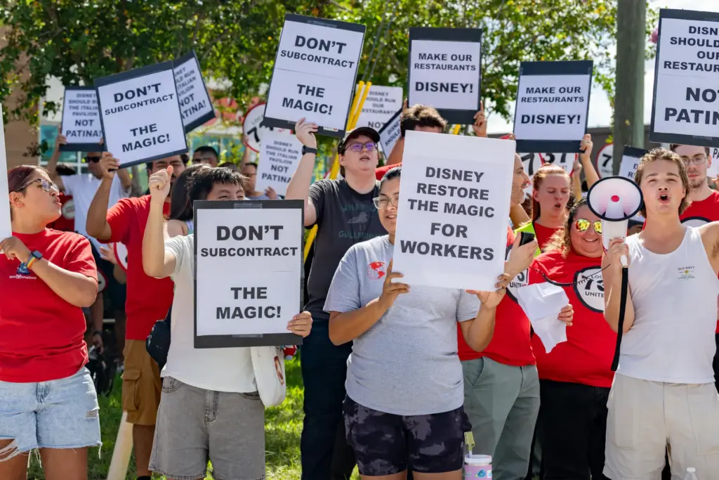 Hundreds of Local 737 Union members and allies, including Patina...