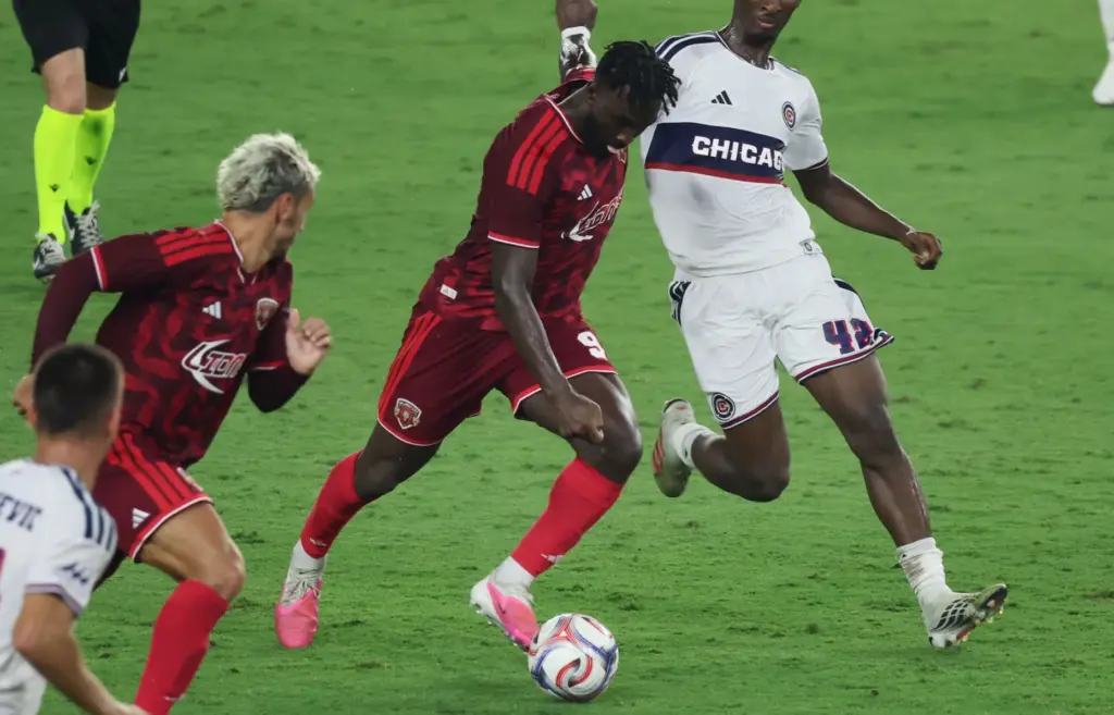 Orlando player Daryl Dike (9) moves the ball during the...