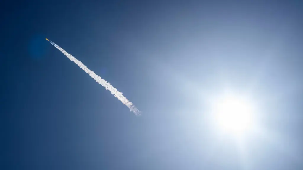 A SpaceX Falcon 9 launches with 29 Starlink satellites from...