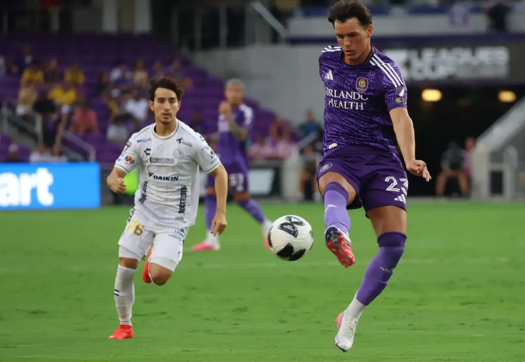 Orlando player Harvey Sarajian controls the ball during the Club...