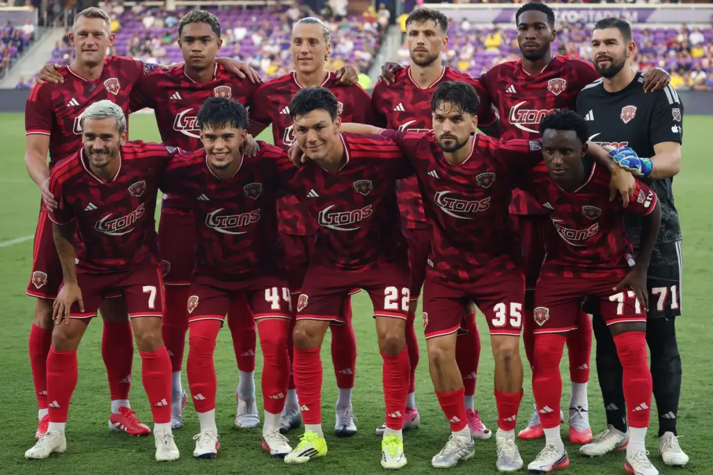 Orlando's starting 11 players pose before the FC Cincinnati at...