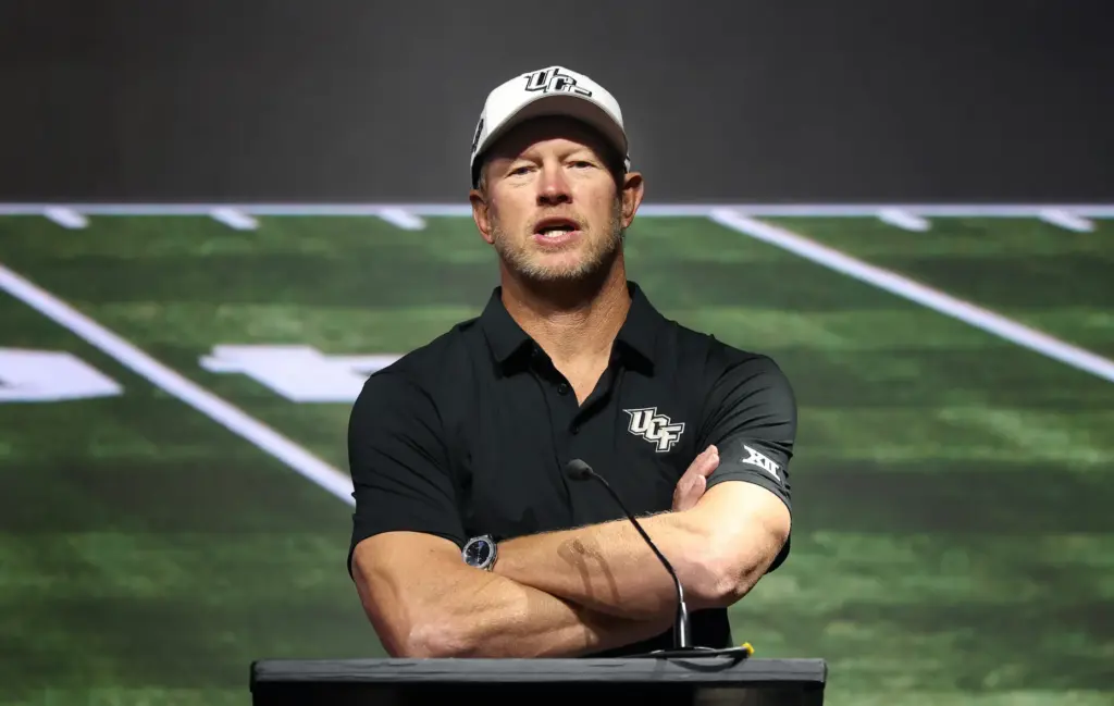 UCF coach Scott Frost believes a more mature roster will help the Knights as they try to eliminate costly penalties this season. (Joe Burbank/Orlando Sentinel)