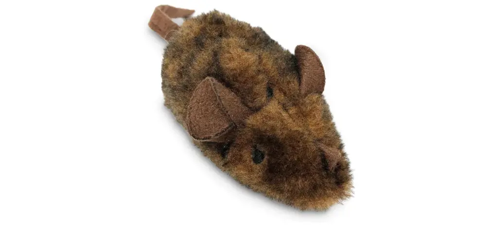 Pet Zone Play-N-Squeak Mouse Hunter Cat Toy