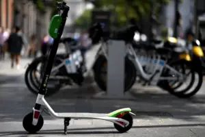 Car vs. electric scooter leaves 1 dead in Orange County, FHP says