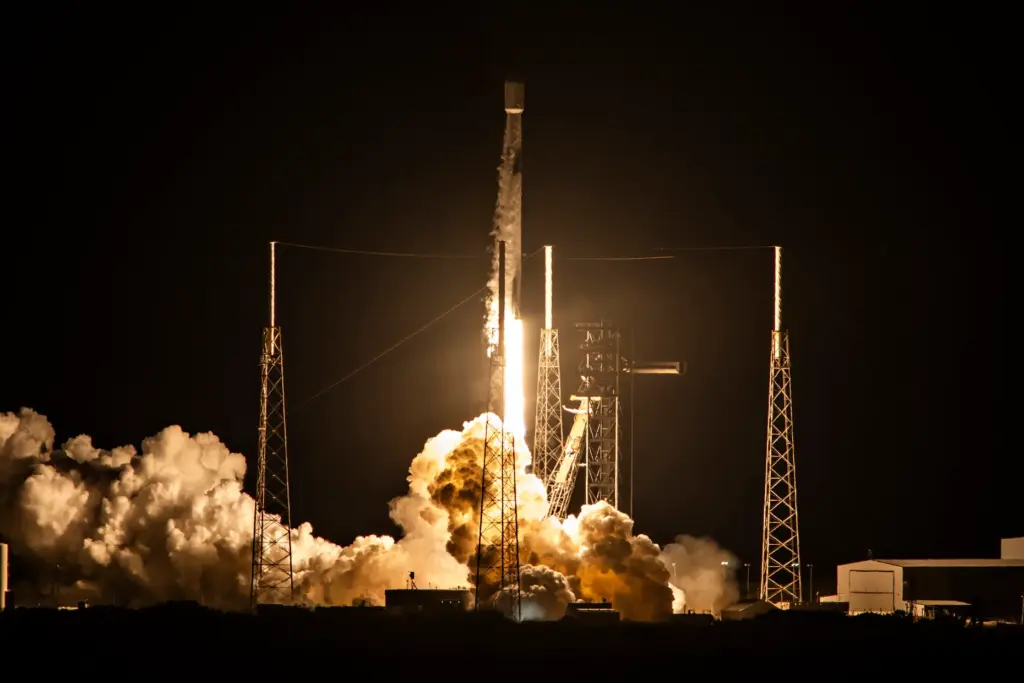 A SpaceX Falcon 9 using a booster for the 33rd...