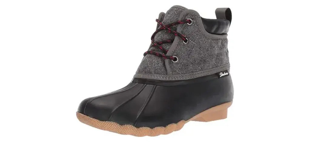 Skechers Women's Pond-Lil-Puddles Mid Quilted Lace Up Duck Boot