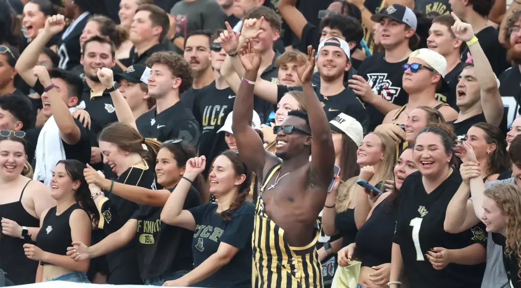 UCF fans cheer during the Bethune-Cookman at University of Central...