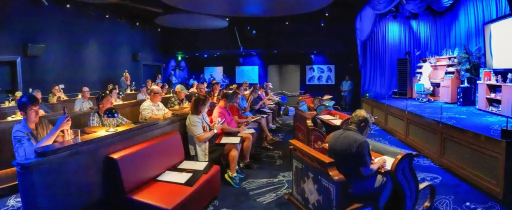 Legendary Disney animator Dan Abraham and âFrozenâ character Olaf teach...