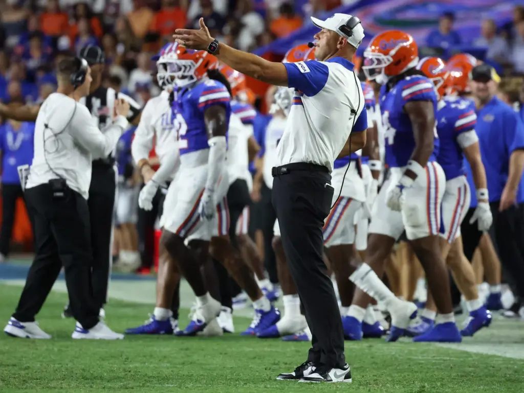 Florida coach Jon Sumrall gestures during the Florida Atlantic University...