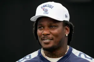 Former NFL star, Olympia High standout Chris Johnson reflects on ALS risk in public letter to his children
