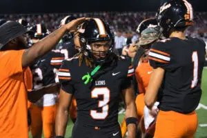 Carmari Solomon does it all for Oviedo; former OCP back shines at UMass | Football Insider