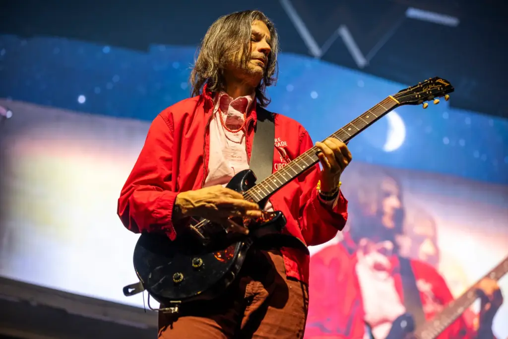 Weezer guitarist Brian Bell performs at Kia Center on âThe...