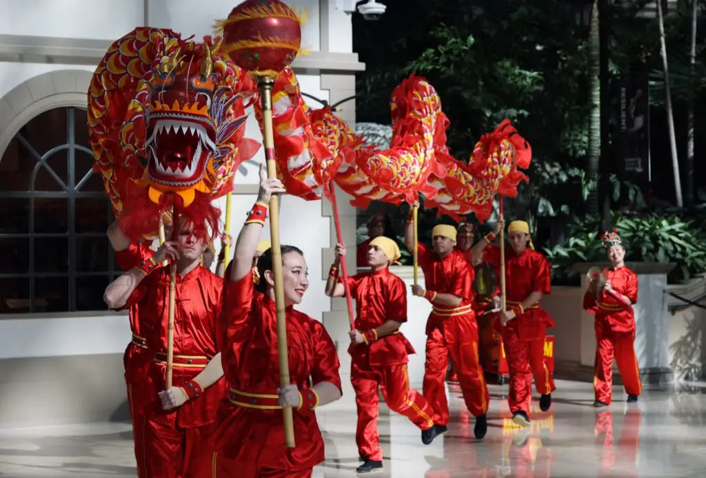 The Wah Lum Templeâs Chinese Dragon Dance perform Tuesday, Oct....