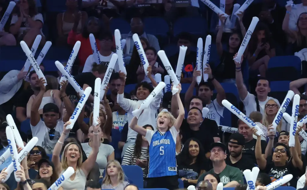 Orlando fans cheer during the Cleveland Cavaliers at Orlando Magic...